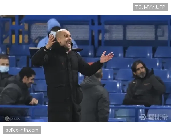 斯通斯与迪亚斯：技术型与指挥型中卫的战术角色差异分析